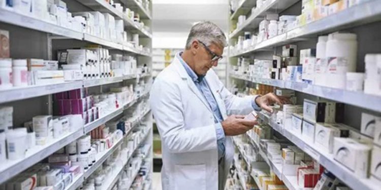 Resmi Gazete’de yayımlandı: Eczacı Karlılıkları Güvence Altına Alındı
