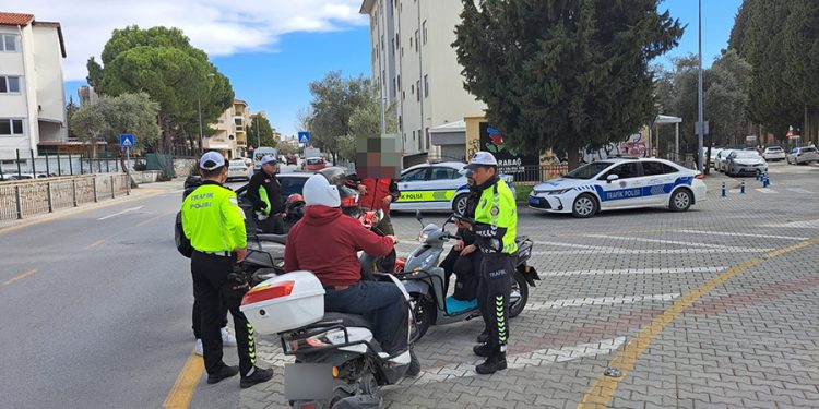 Muğla’da Motosiklet Sürücülerine Ceza Yağdı