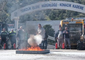 Belediye Personeline Yangın Eğitimi
