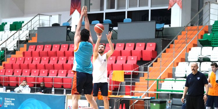 Play-Off Zamanı: Bodrum’un Namağlup Takımı Zirve Yolunda