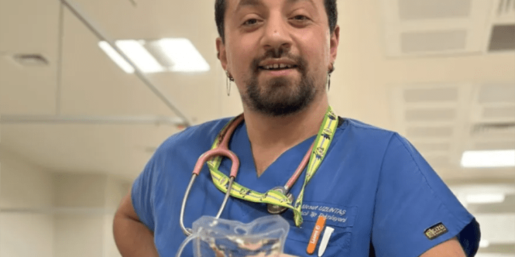 BÖYLESİ GÖRÜLMEDİ.. İşe gelmeyen memura 1 yıl maaş ödenmiş