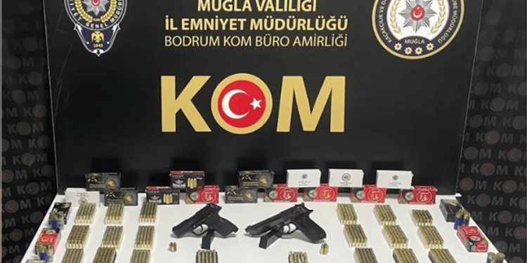 Bodrum, Fethiye ve Marmaris’te kaçakçılık operasyonu 7 tutuklama