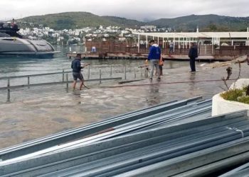 Türkbükü’nde kaçak iskele kaldırıldı, 1 milyon TL. ceza yazıldı