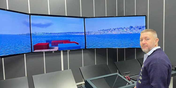 Armada Denizcilik Eğitim Merkezinde, Denizcilere Büyük Hizmet
