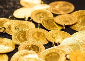 Altın piyasası hareketli: Kuyumcuların önünde uzun kuyruklar oldu
