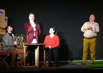 “Şekspir’in Arka Bahçesi” Bodrum’da…