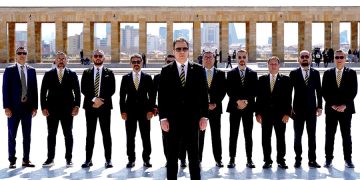 BODRUM FENERBAHÇELİLERDEN ATA’YA ZİYARET