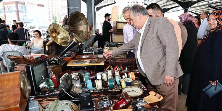 ANTİKA FUARI OASIS BODRUM’DA