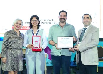 Muğla’da çimento fabrikasına 20 yıl direndiler ödülü hak ettiler