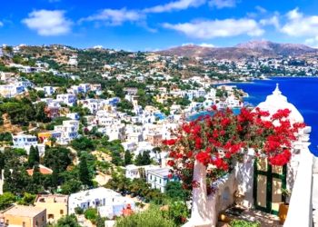 Muğla’da çimento fabrikasına 20 yıl direndiler ödülü hak ettiler