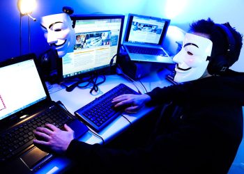 Hacker ve Belediye Memuru İşbirliğiyle Milyarlık Vurgun