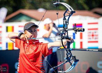 Büyükşehir okçularından çifte madalya