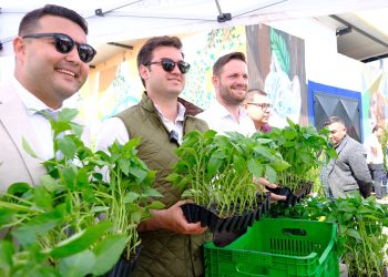  250 Bin Fide Üreticiyle Buluştu