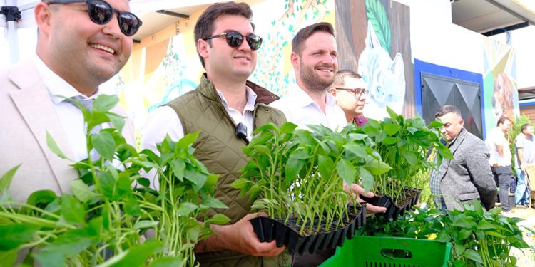  250 Bin Fide Üreticiyle Buluştu