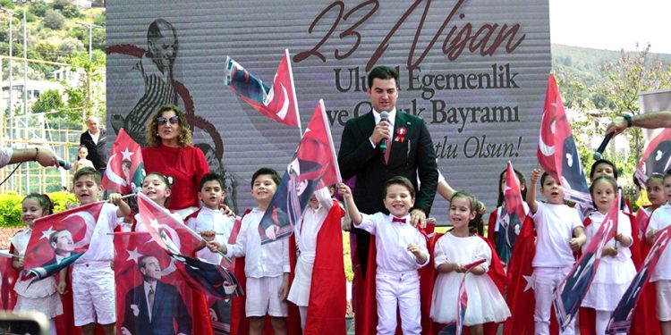 Bodrum’da 23 Nisan’a Özel Etkinliklere Yoğun Katılım