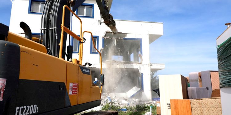 Bodrum’da Kaçak Yapıya Tahliye ve Yıkım