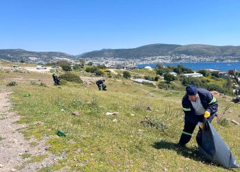 Gümbet Mahallesi’nde Kapsamlı Temizlik Çalışması