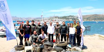 Deniz Dibi Temizliğinin Üçüncü Etabı Bitez’de Yapıldı