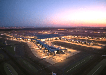 “TÜRK HAVA SAHASINDA TÜM ZAMANLARIN TRANSİT UÇUŞ REKORU KIRILDI”