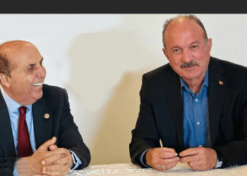 AK Parti’ye Geçiş Sinyali mi? Behçet Saatcı’dan Ayaydın’a Övgü Dolu Sözler