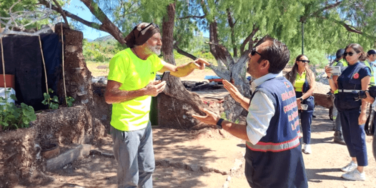 Cennet Adaboğazı koyunu işgal etti