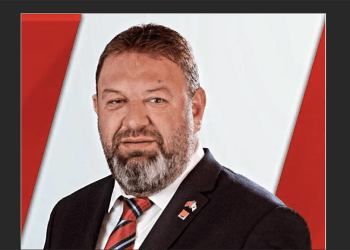 CHP’Lİ BELEDİYE MECLİS ÜYESİNİN ÜYELİĞİ KAÇAK YAPI CEZASINDAN DÜŞÜRÜLDÜ