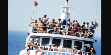 Vatandaş çareyi böyle buldu: Bayram tatili Türkiye’nin yarı fiyatına!