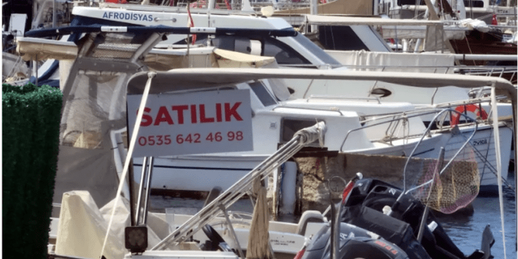 Mavi yolculuk krizde, limanlar satılık tekne ile doldu, bağlama ücretleri isyan ettirdi