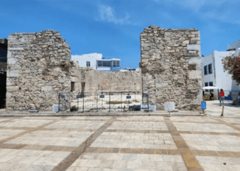 CHP’li Mandalinci Kilise restorasyonu için Bakan’dan yardım istedi