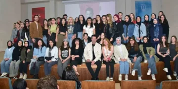 Keremcem Turne İçin Geldiği Muğla’da Mezun Olduğu Okulu Ziyaret Etti