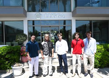 Ünlü mankenler fotoğraf çekimi için Lugga Oteli seçtiler