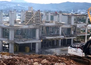 Bakanlık turistik ilçelerdeki inşat yasağını 15 gün uzattı, turizmci tepki gösterdi