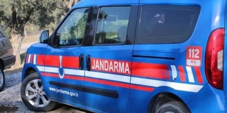 Ana Okulu Öğretmeni yol kenarında darp edilmiş ve bıçaklanmış halde bulundu