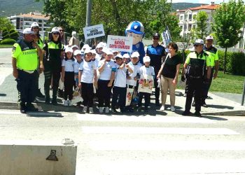 Trafik haftası kapsamında Menteşe’de farkındalık etkinliği düzenlendi