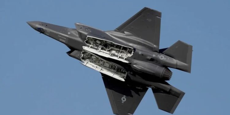 Türkiye’ye iki kere gönderilmeyen F-35’ler, Yunanistan’a gidiyor