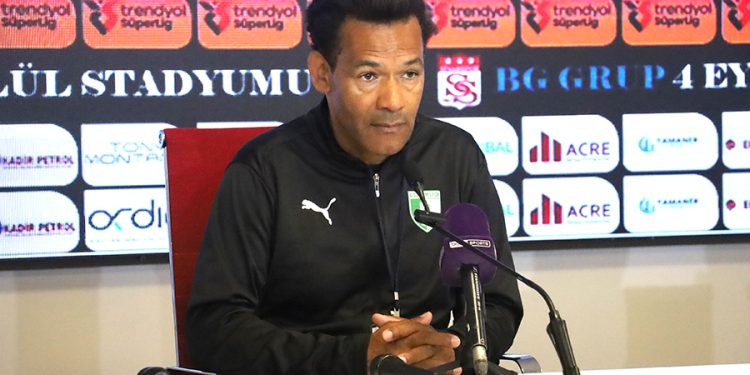 Jose Morais: “3 puanı kaçırdık”