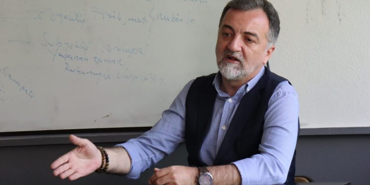 Gazeteciler Cemiyeti Başkanı Akbulut, Sosyoloji bölümünde konuştu