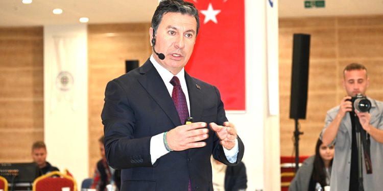 Yalıkavak ve Mumcular yol ihaleleri ile soruşturmalık olan Ahmet Aras’tan ilk açıklama