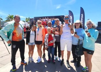 Bodrumlu atletlerden Çeşme maratonunda madalya yağmuru