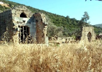 Bodrum’daki 1500 yıllık manastır zamana direniyor
