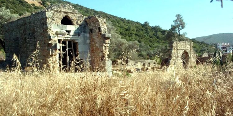 Bodrum’daki 1500 yıllık manastır zamana direniyor