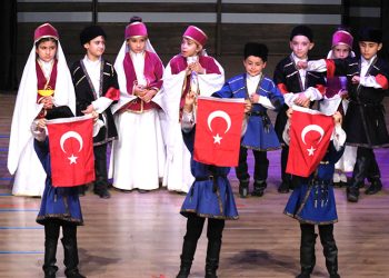 1’inci Sınıf Öğrencilerinden Okuma Şöleni