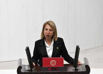 Milletvekili Öneş, iktidarın yıkım operasyonunu Meclis taşıdı