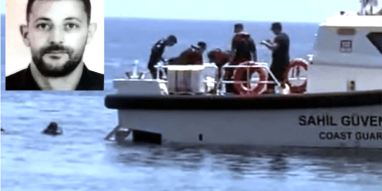 Denizde şok… Yüzenler cesetle karşılaştı