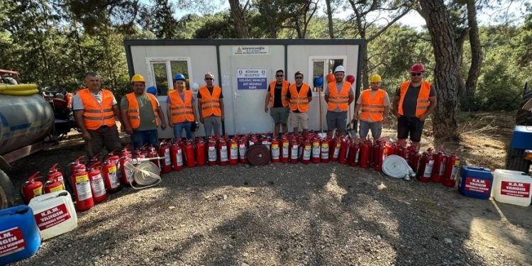 Kızılağaç köylüleri yangın acil müdahale ekibi kurdu