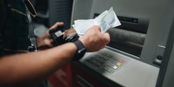 Hükümet, en düşük emekli maaşına yapılacak zam için kararını verdi
