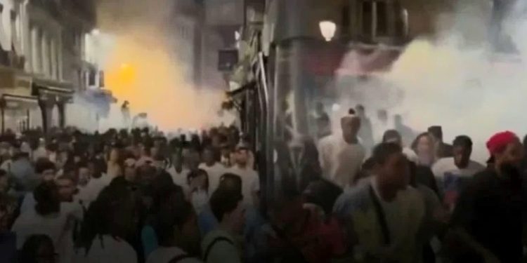 Fransa’da kabus gibi gece: 145 kadına şırıngalı saldırı