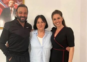 Kızılcık Şerbeti’nin Kıvılcım’ı Evrim Alasya, sevgilisi Kerem Alışık’ı annesiyle tanıştırdı! Aileden onayı aldı