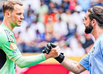 Bayern’den 10 gol yedi, asıl mesleği depocu çıktı!