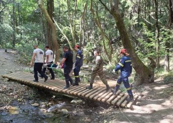 Yunan adasına kız arkadaşı ile tatile giden Türk genci boğularak yaşamını yitirdi